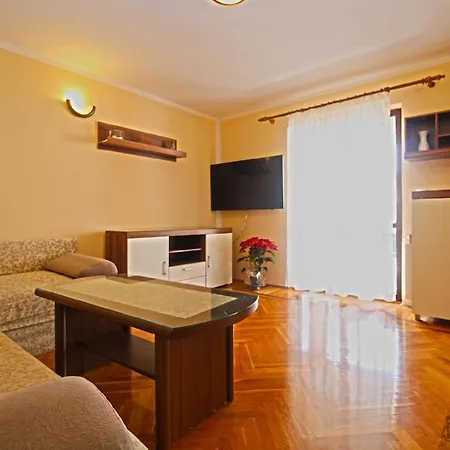 Fuer 6 Personen Ca 90 Qm In Fazana, Istrien Istrische Riviera *