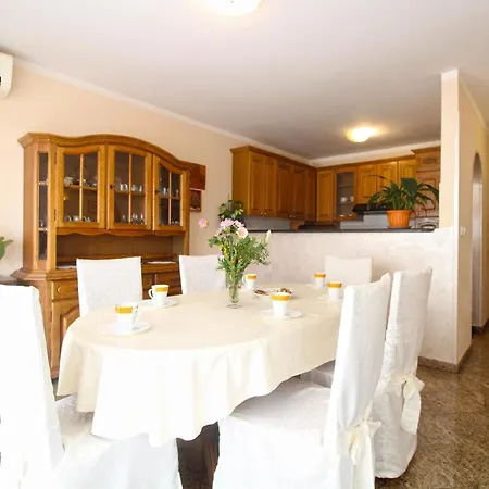 Apartment Fuer 6 Personen Ca 90 Qm In Fazana, Istrien Istrische Riviera Fazana